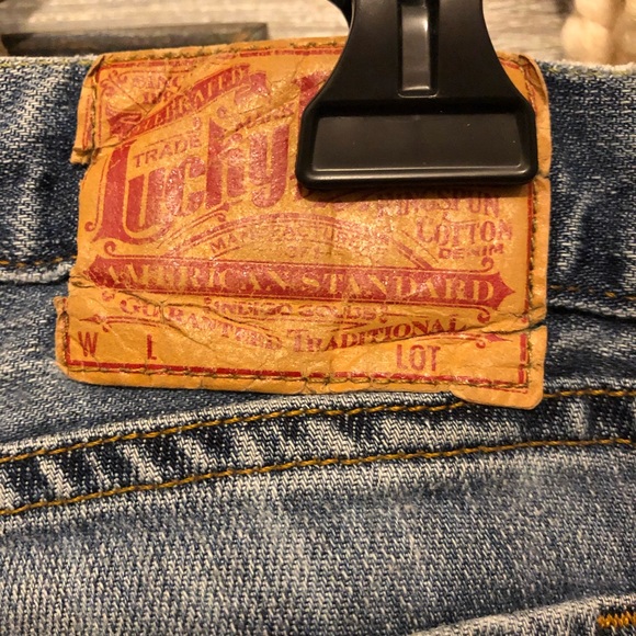VINTAGE Lucky Brand Jeans. Lolita boot cut. Worn with LOVE! - Picture 3 of 5